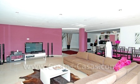 /db/huizen/1320167010living_02_109329_2.jpg.thumb.jpg