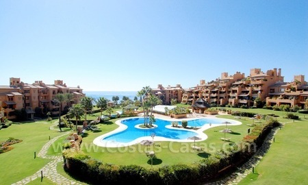 /db/huizen/1320500779pool_complex_sea_01_109657.jpg.thumb.jpg