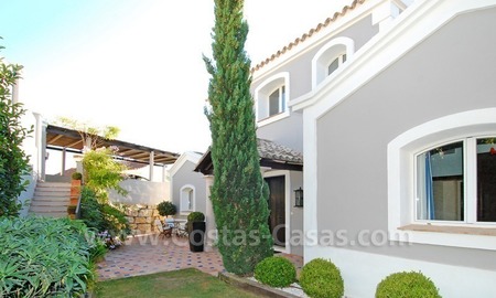 /db/huizen/1320613219villa_entrance_01_109590.jpg.thumb.jpg