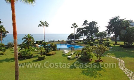 /db/huizen/1321627061view_pool_sea_02_109616.jpg.thumb.jpg