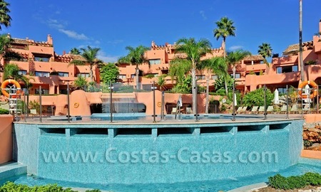 /db/huizen/1322842196pool_complex_01_109773.jpg.thumb.jpg