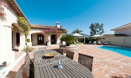 /db/huizen/1322924299terrace_pool_01_109668.jpg.thumb.jpg