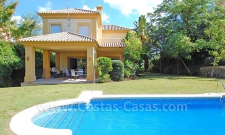 /db/huizen/1322931306pool_villa_02_109598.jpg.thumb.jpg