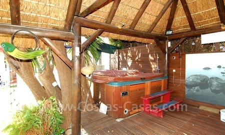 /db/huizen/1322935113jacuzzi_exterior_01.jpg.thumb.jpg