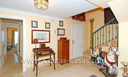 /db/huizen/1326297891entrance_hall_01_109884.jpg.thumb.jpg