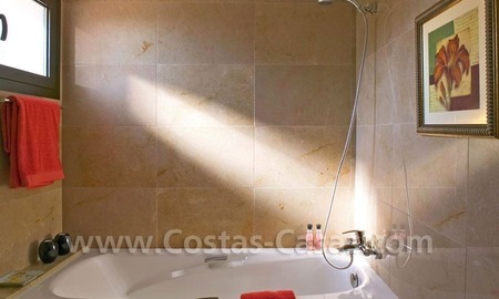 /db/huizen/1326716765bath_01_109366.jpg.thumb.jpg