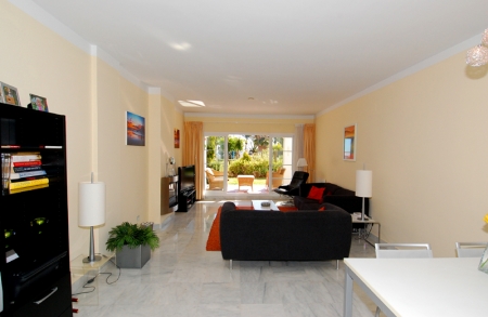 /db/huizen/1327668849LIVING.JPG.thumb.JPG