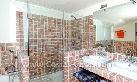 /db/huizen/1327678581bath_03_109885.jpg.thumb.jpg