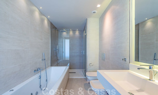 Instapklare moderne appartementen te koop in Nueva Andalucia te Marbella 26954 
