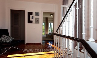 Te koop: Ruime, volledig toegeruste en gerenoveerde villa in Marbella stad 8