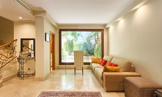 Kwaliteits Villa te koop, gebouwd in Klassieke stijl, gelegen aan de Golden Mile, Marbella. Verlaagd in prijs! 3119 