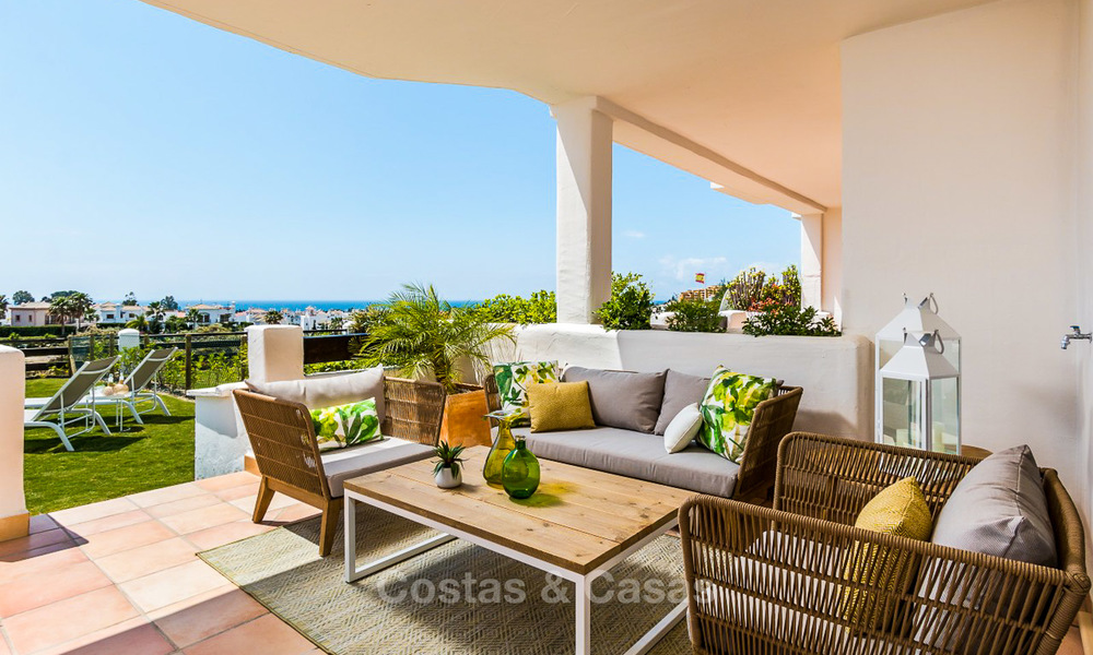 Mediterrane golfappartementen te koop in een golfresort met zeezicht, tussen Marbella en Estepona 4470