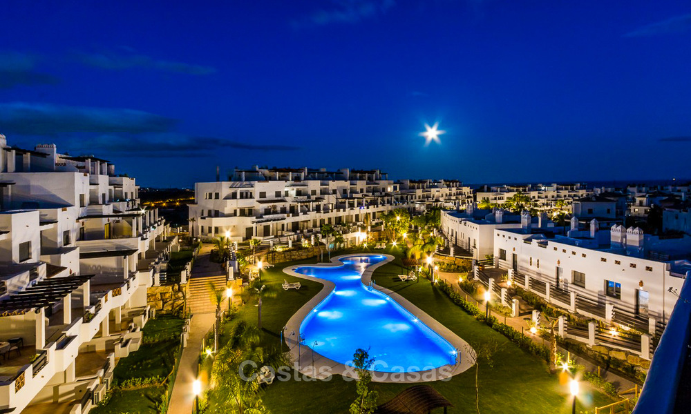 Mediterrane golfappartementen te koop in een golfresort met zeezicht, tussen Marbella en Estepona 4489