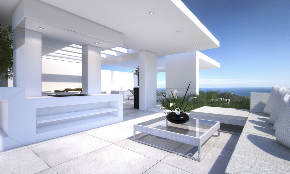 Moderne hedendaagse luxe appartementen met adembenemend zeezicht te koop, op korte rijafstand van het centrum van Marbella. 4901