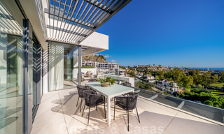Exclusieve luxe appartementen te koop, modern design en met uitzicht op zee, in Benahavis - Marbella 35220 