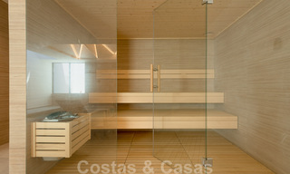 Instapklare ultramoderne design villa direct aan het strand te koop, New Golden Mile, Marbella - Estepona. 34264 