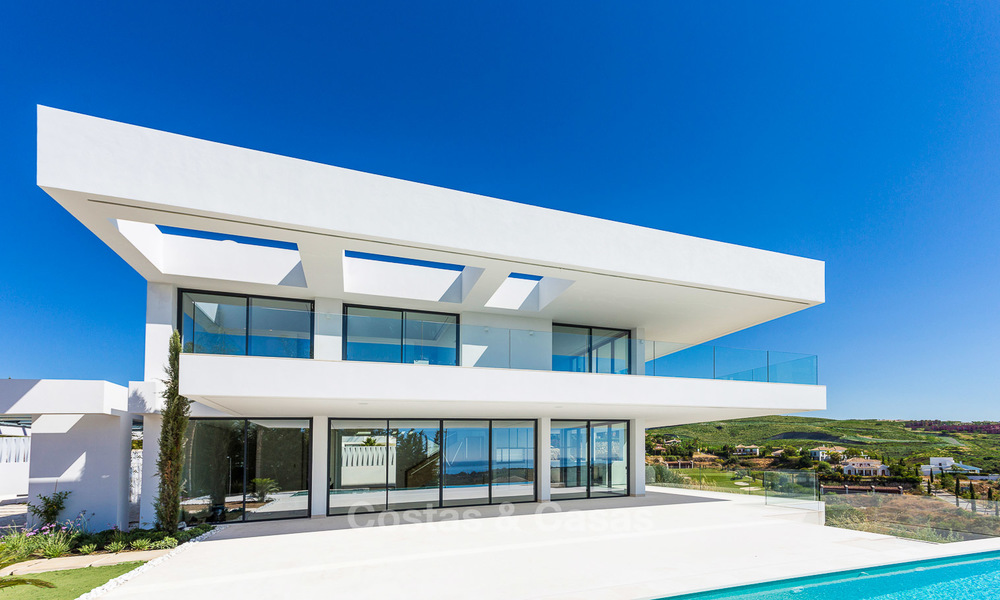 Majestueuze moderne villa met panoramisch zeezicht te koop, front-line golf, Benahavis - Marbella 6862