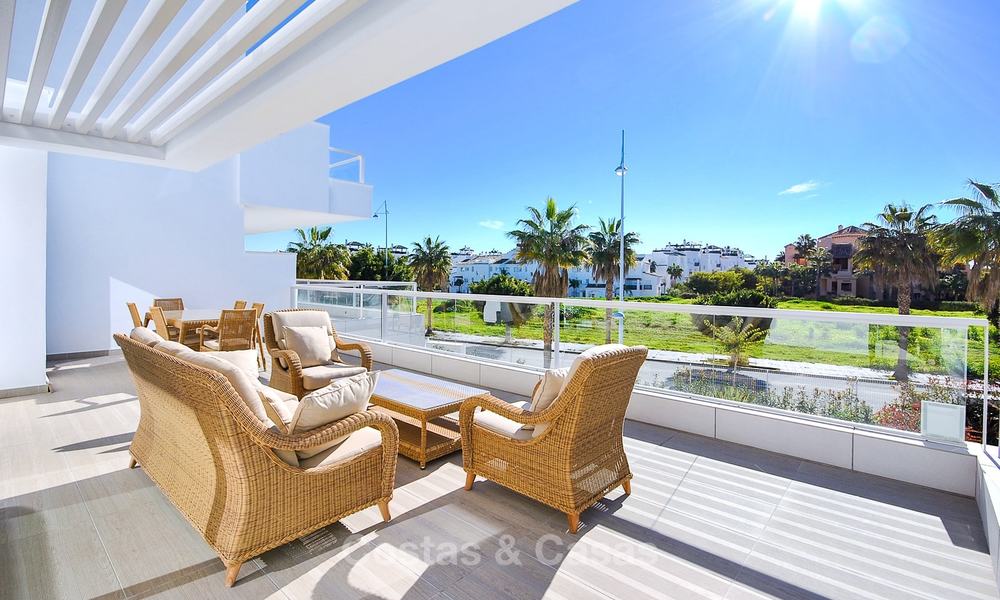 Instapklaar gloednieuw modern penthouse appartement te koop, op loopafstand van het strand en het stadscentrum - San Pedro, Marbella 10199