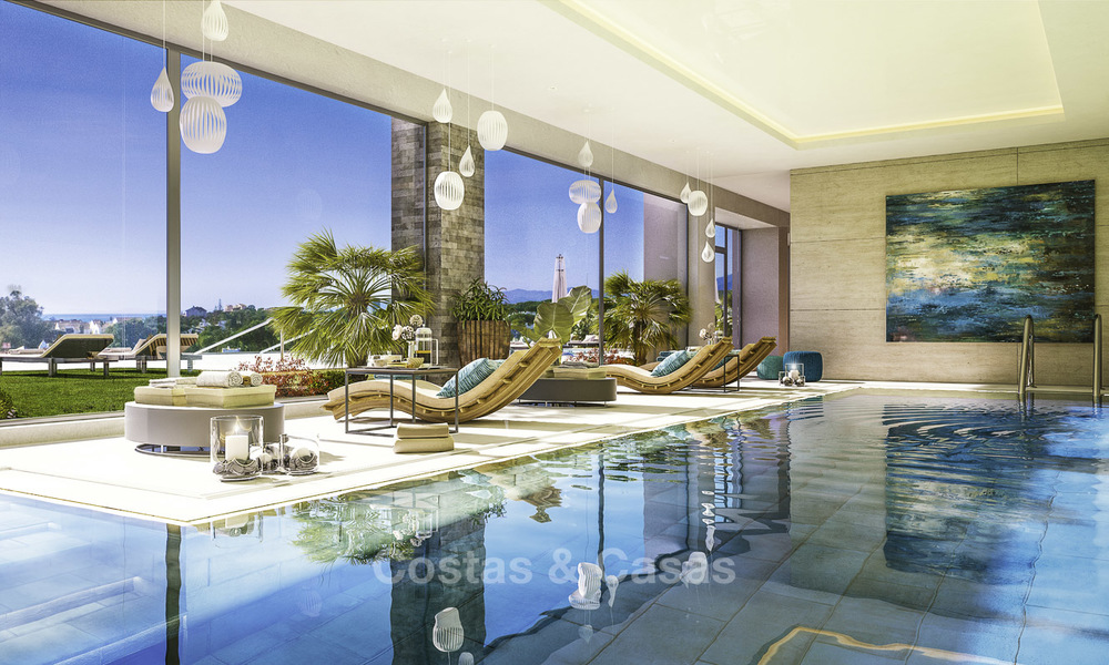 Nieuwe moderne luxe appartementen met prachtig zeezicht koop, eerstelijns golf positie, Marbella. Opgeleverd. Laatste! 11607