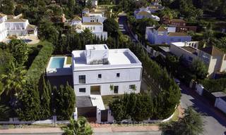 Instapklare moderne luxe villa te koop in Nueva Andalucia, Marbella 19270 