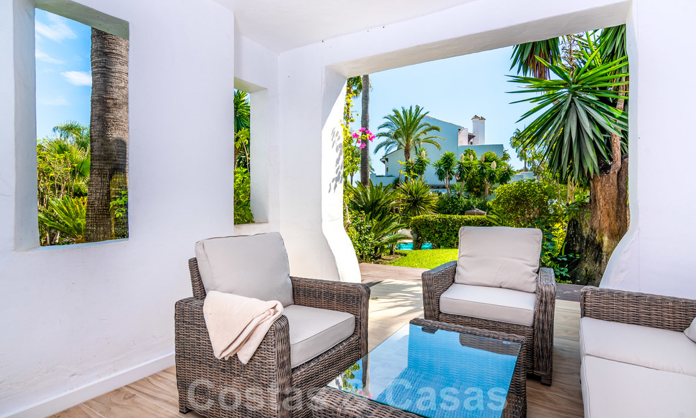 Te koop: lichtrijke, ruime schakelvilla in een populaire strandurbanisatie op de New Golden Mile, tussen Marbella en Estepona 21185