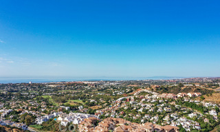 Elegante, nieuwe moderne villa met prachtig panoramisch uitzicht op de kust en de zee te koop, Nueva Andalucia, Marbella 28078 