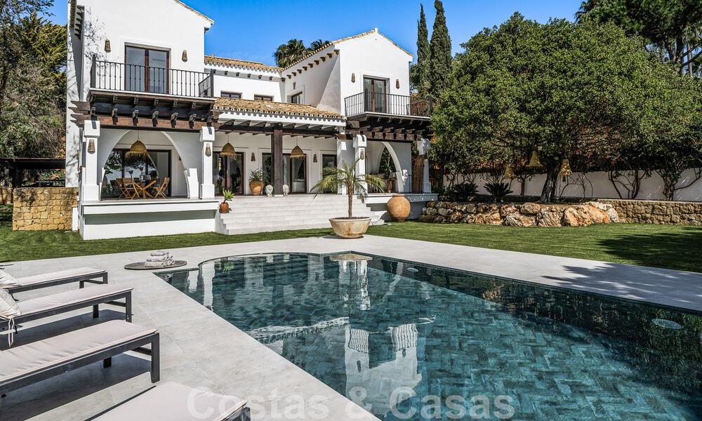 Luxueuze Andalusische villa met partieel zeezicht te koop, ten oosten van Marbella stad 52392