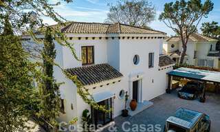 Luxueuze Andalusische villa met partieel zeezicht te koop, ten oosten van Marbella stad 52397 