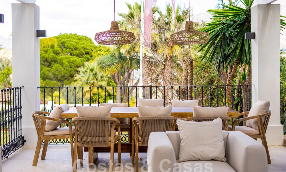 Vrijstaande luxevilla te koop met privézwembad omgeven door golfbanen in de vallei van Nueva Andalucia, Marbella 53790