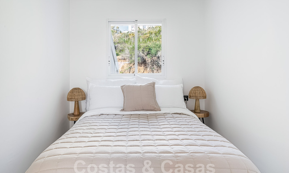 Luxueus gerenoveerd penthouse te koop met ruim terras in La Quinta golfresort, Benahavis - Marbella 53813