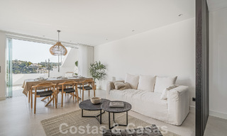 Luxueus gerenoveerd penthouse te koop met ruim terras in La Quinta golfresort, Benahavis - Marbella 53815 
