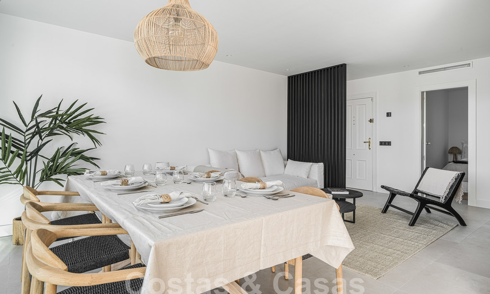 Luxueus gerenoveerd penthouse te koop met ruim terras in La Quinta golfresort, Benahavis - Marbella 53819