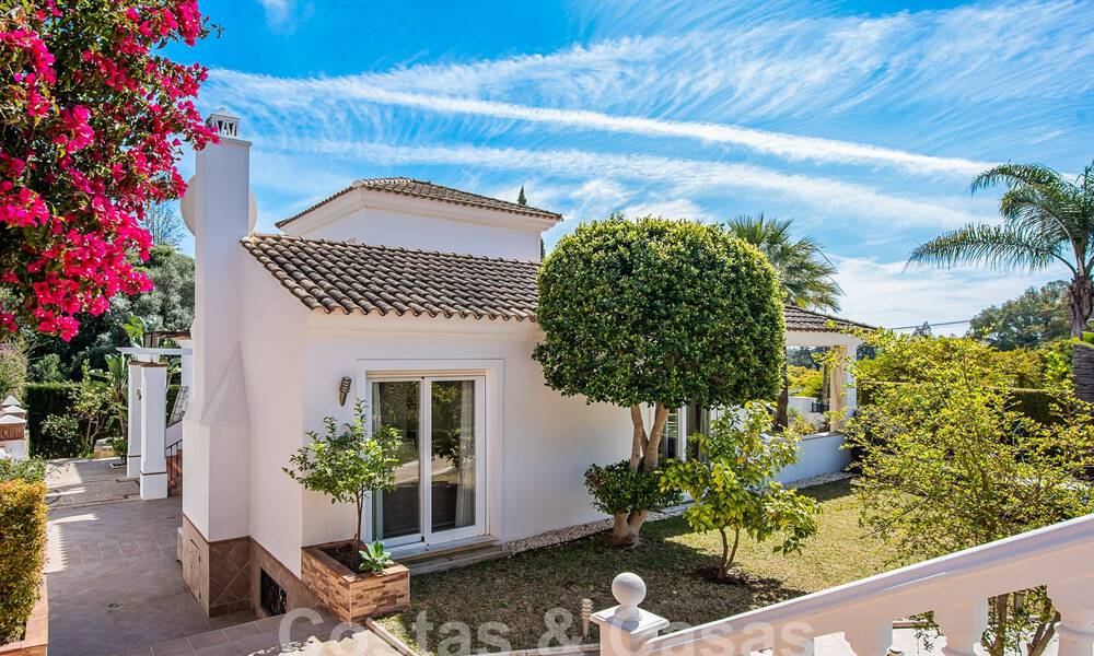 Charmante villa te koop dicht bij het strand van Elviria ten oosten van Marbella centrum 53935