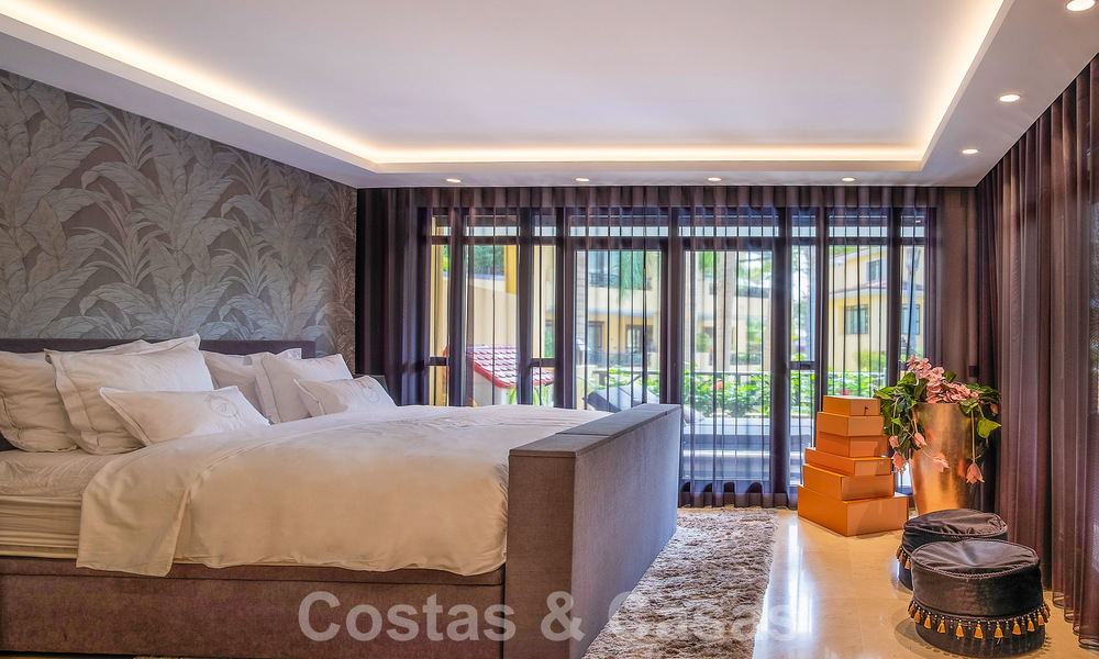 4-slaapkamer luxe appartement te koop in een exclusief tweedelijnsstrand complex in Puerto Banus, Marbella 52128