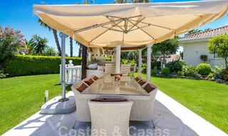 Mediterrane luxevilla te koop met 6 slaapkamers in een geprivilegieerde golfomgeving in Nueva Andalucia’s vallei, Marbella 53180 