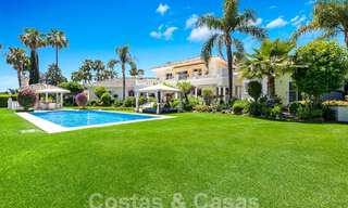 Mediterrane luxevilla te koop met 6 slaapkamers in een geprivilegieerde golfomgeving in Nueva Andalucia’s vallei, Marbella 53185 
