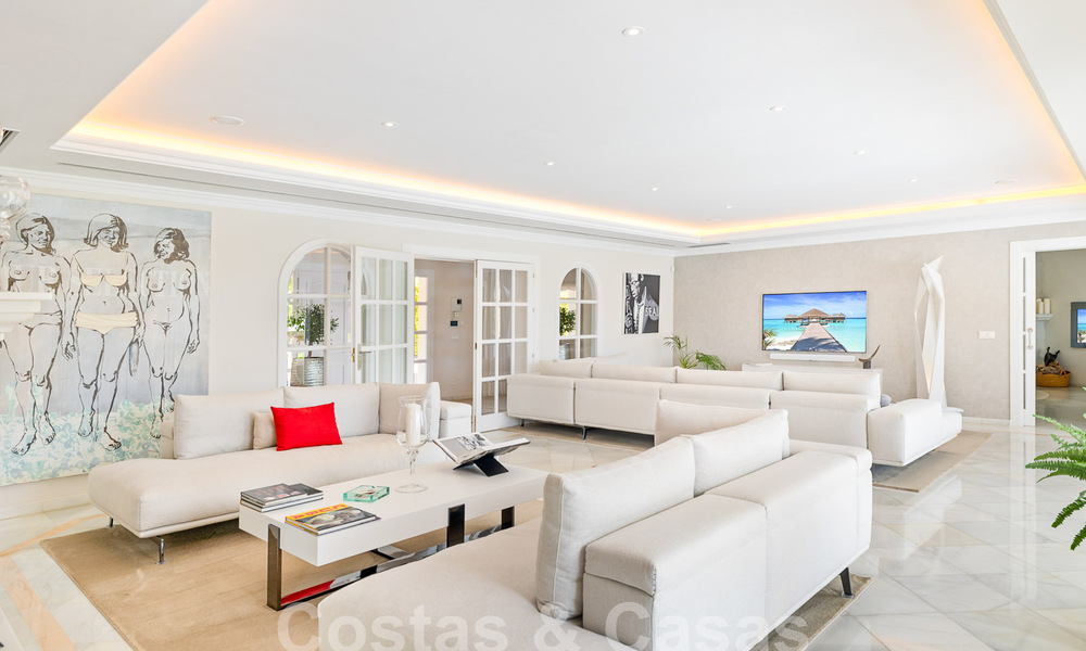 Mediterrane luxevilla te koop met 6 slaapkamers in een geprivilegieerde golfomgeving in Nueva Andalucia’s vallei, Marbella 53189