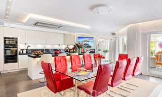 Mediterrane luxevilla te koop met 6 slaapkamers in een geprivilegieerde golfomgeving in Nueva Andalucia’s vallei, Marbella 53215 