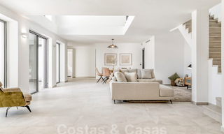 Mediterrane luxevilla te koop met een modernistische uitstraling in Benahavis - Marbella 53095 