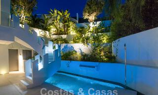 Instapklare, nieuwe, moderne luxevilla met 6 slaapkamers te koop met zeezicht in La Quinta, Marbella - Benahavis 54321 