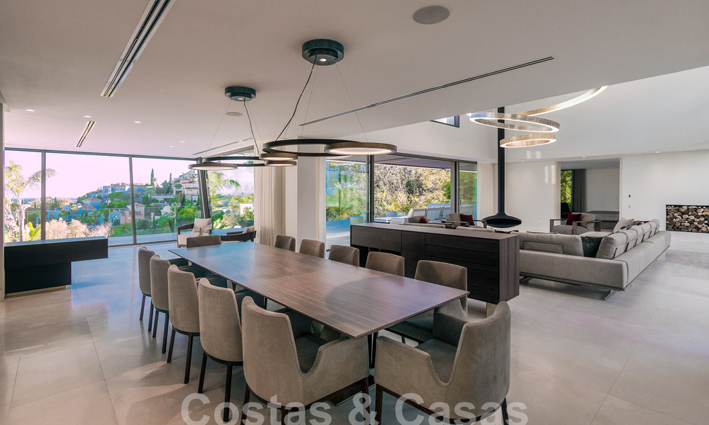 Instapklare, nieuwe, moderne luxevilla met 6 slaapkamers te koop met zeezicht in La Quinta, Marbella - Benahavis 54326