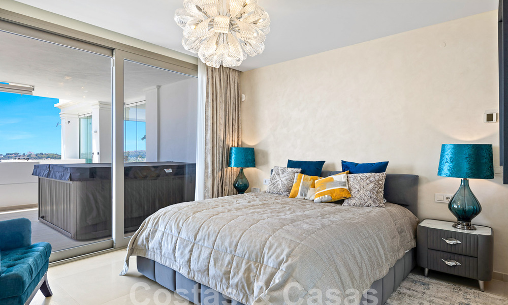 Luxueus en extreem ruim appartement te koop in een chic complex in Nueva Andalucia, Marbella 54488