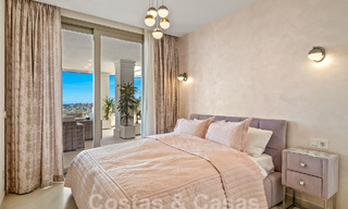 Luxueus en extreem ruim appartement te koop in een chic complex in Nueva Andalucia, Marbella 54505 