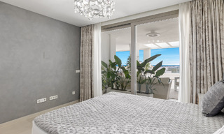 Luxueus en extreem ruim appartement te koop in een chic complex in Nueva Andalucia, Marbella 54510 