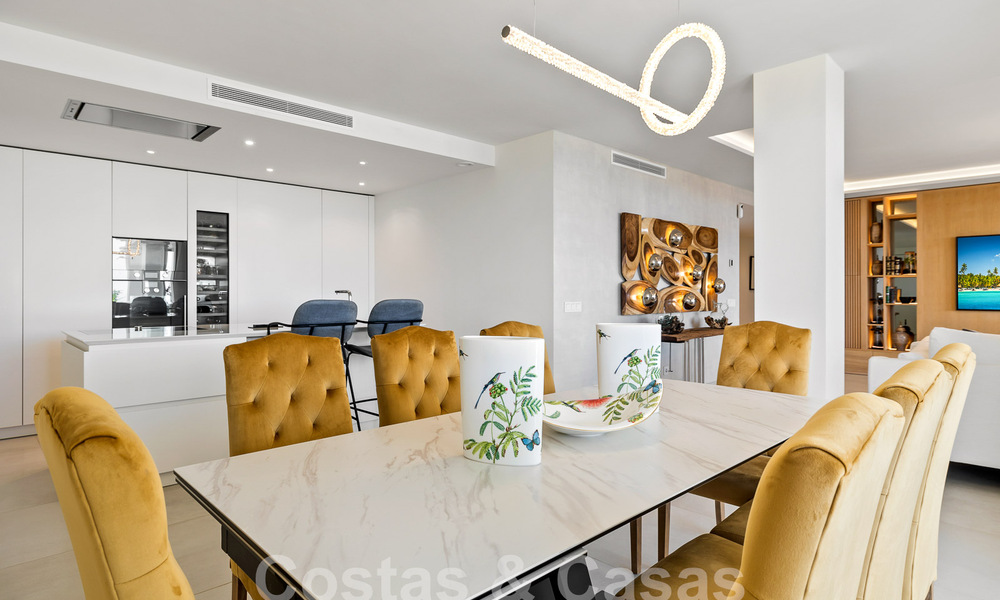 Luxueus en extreem ruim appartement te koop in een chic complex in Nueva Andalucia, Marbella 54516