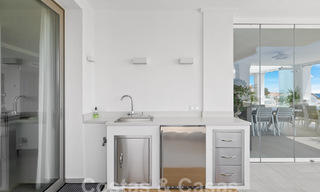 Luxueus en extreem ruim appartement te koop in een chic complex in Nueva Andalucia, Marbella 54530 