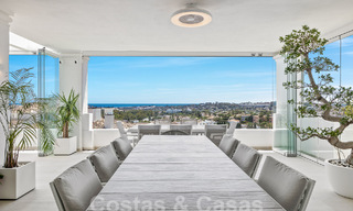 Luxueus en extreem ruim appartement te koop in een chic complex in Nueva Andalucia, Marbella 54533 