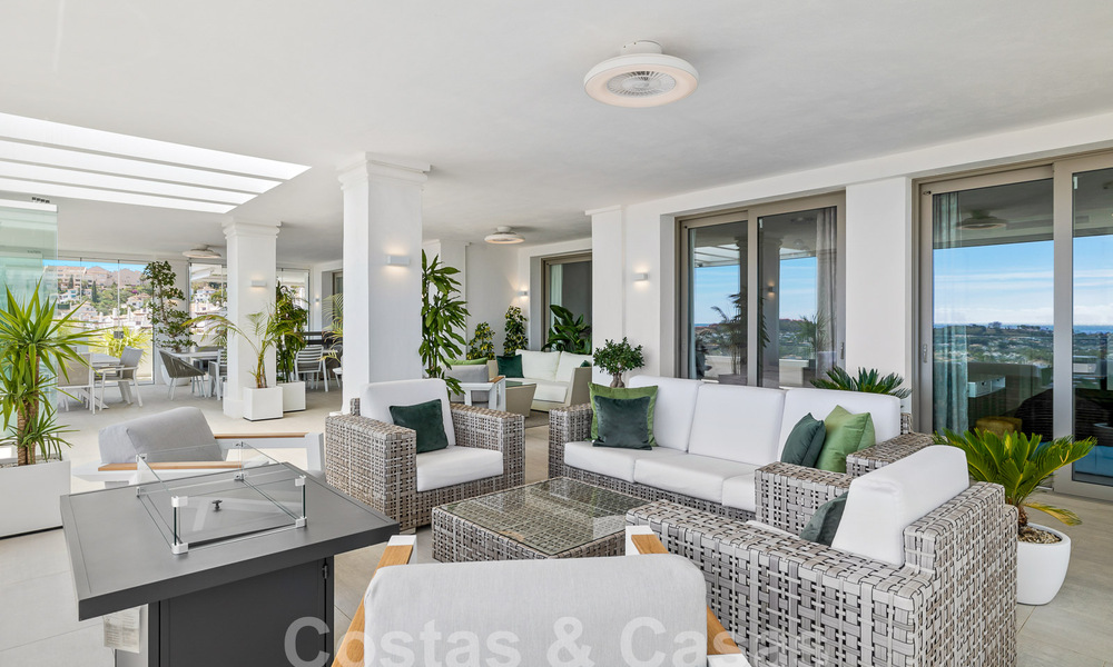 Luxueus en extreem ruim appartement te koop in een chic complex in Nueva Andalucia, Marbella 54539