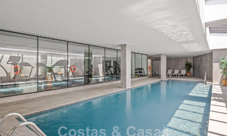 Luxueus en extreem ruim appartement te koop in een chic complex in Nueva Andalucia, Marbella 54548 