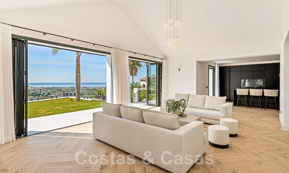 Prestigieuze, Spaanse luxevilla te koop met magnifieke vergezichten in de heuvels van La Quinta, Benahavis - Marbella 54705